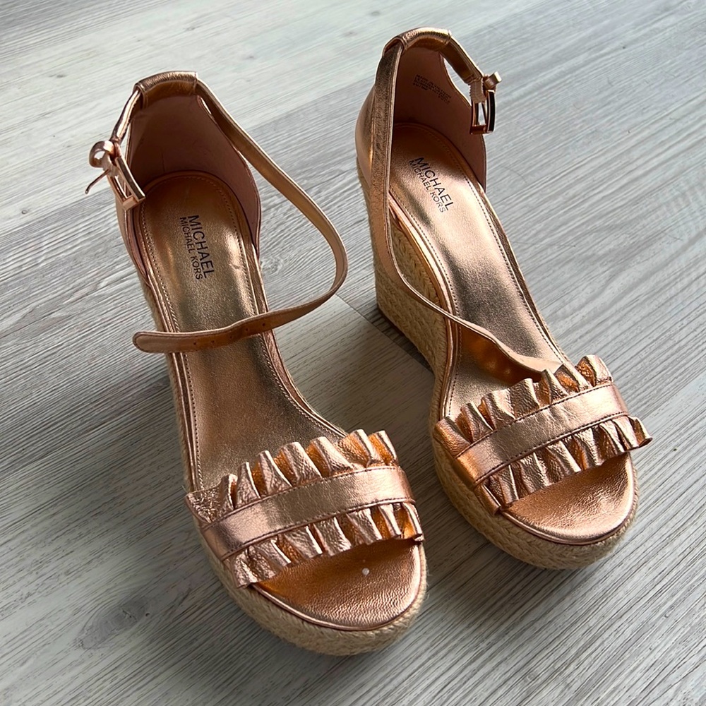 Michael Kors Metallic sandals